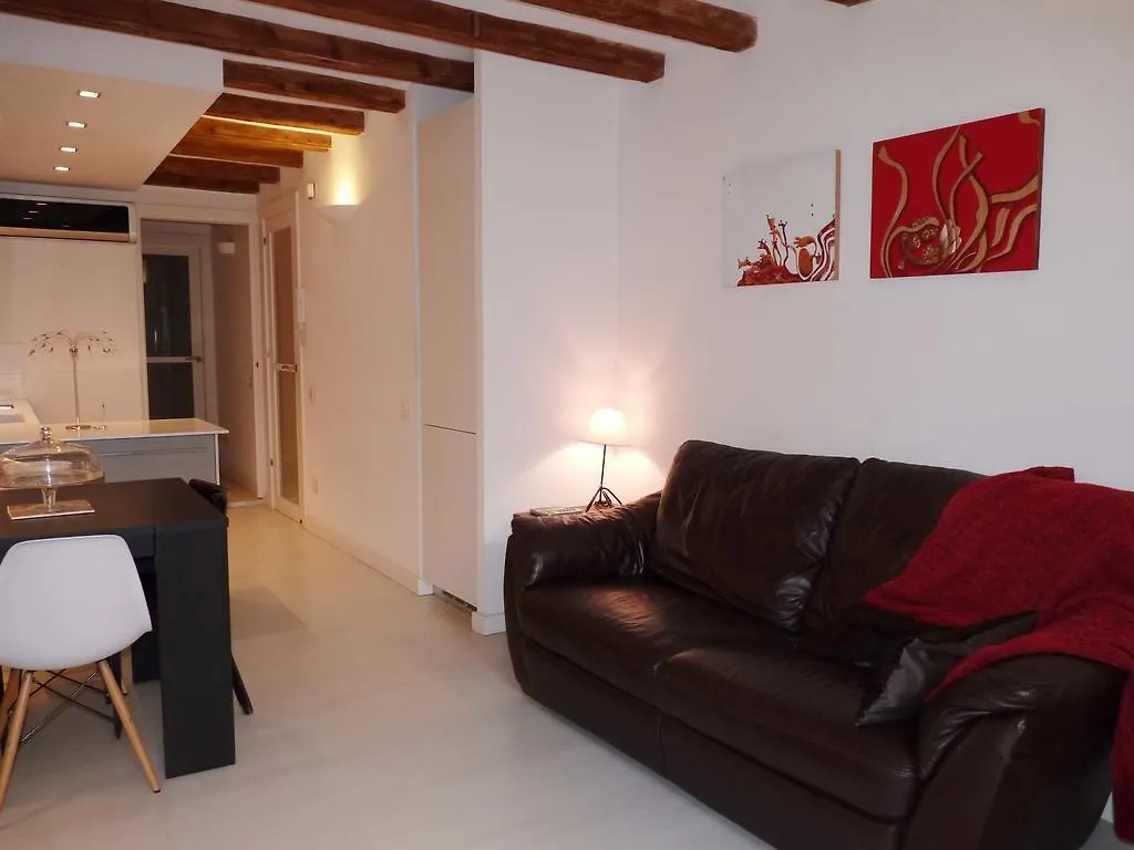 Barcelona In Apartments Poble Sec