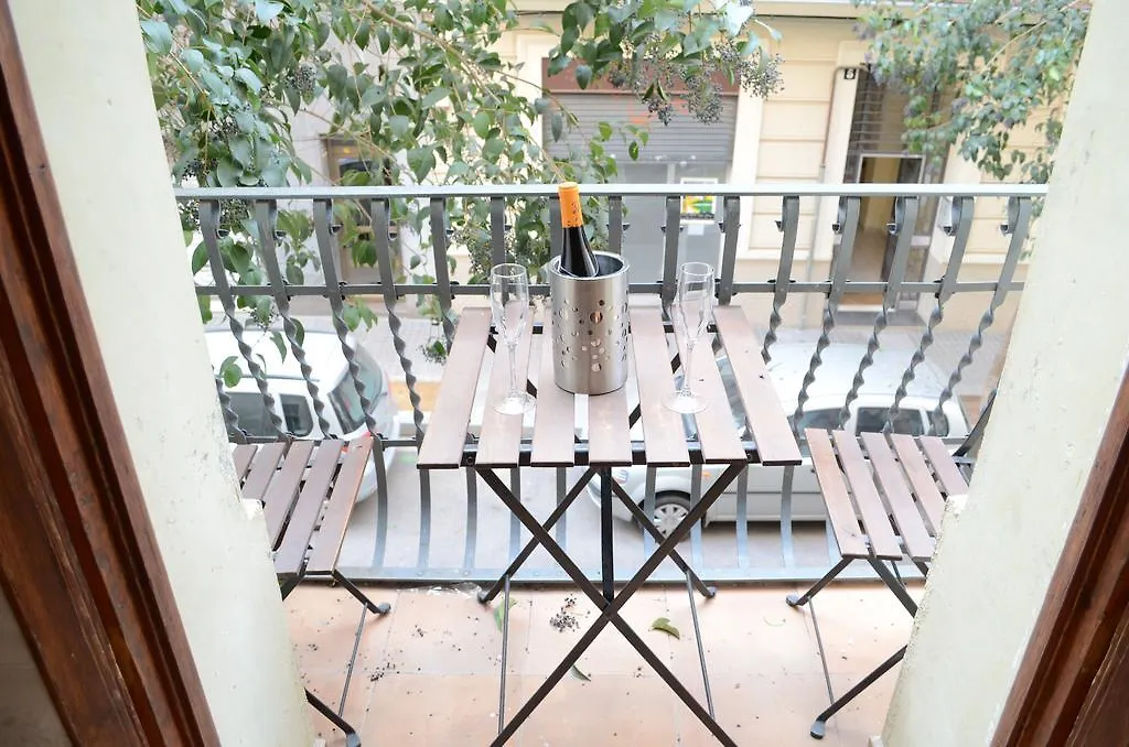Barcelona In Apartments Poble Sec