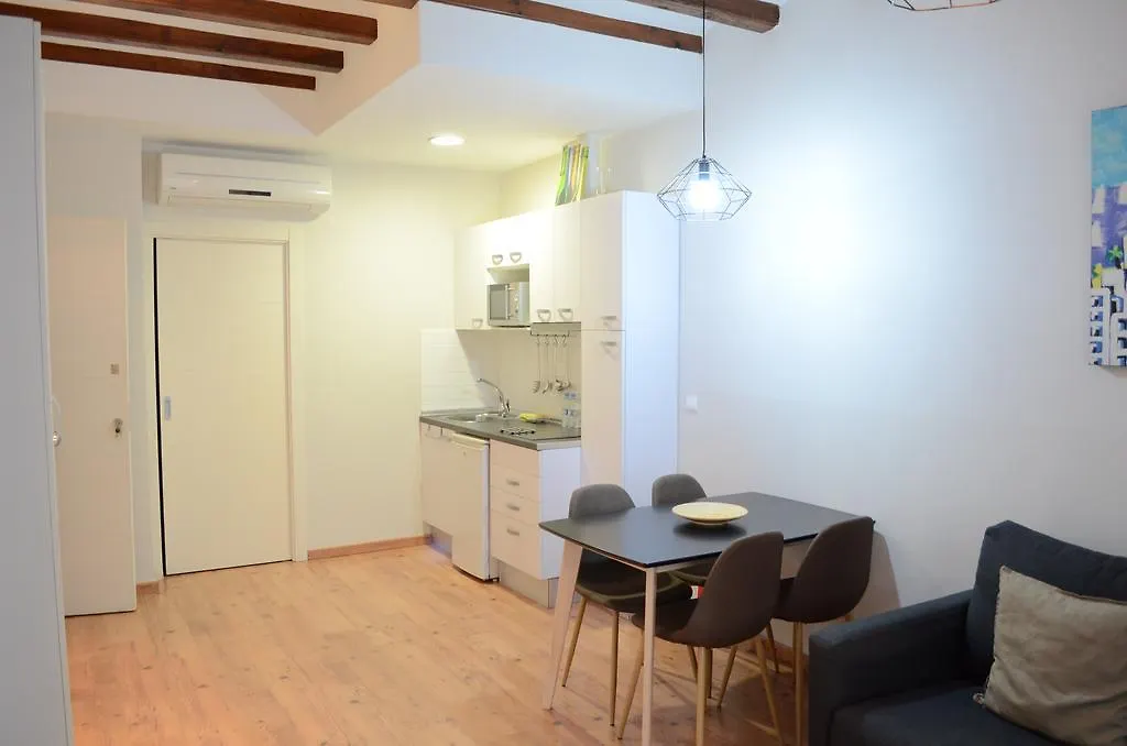 Barcelona In Apartments Poble Sec