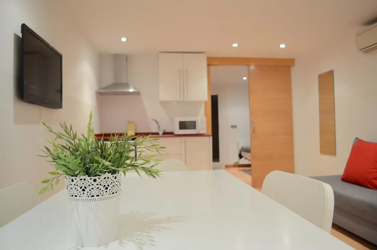 Barcelona In Apartments Poble Sec