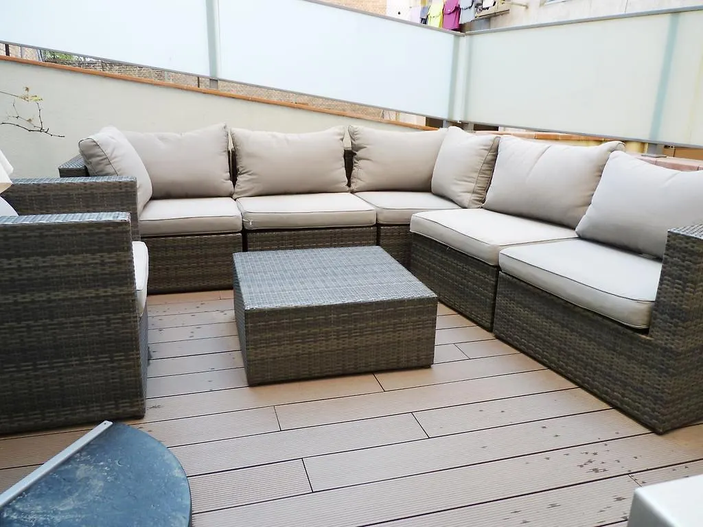 Barcelona In Apartments Poble Sec